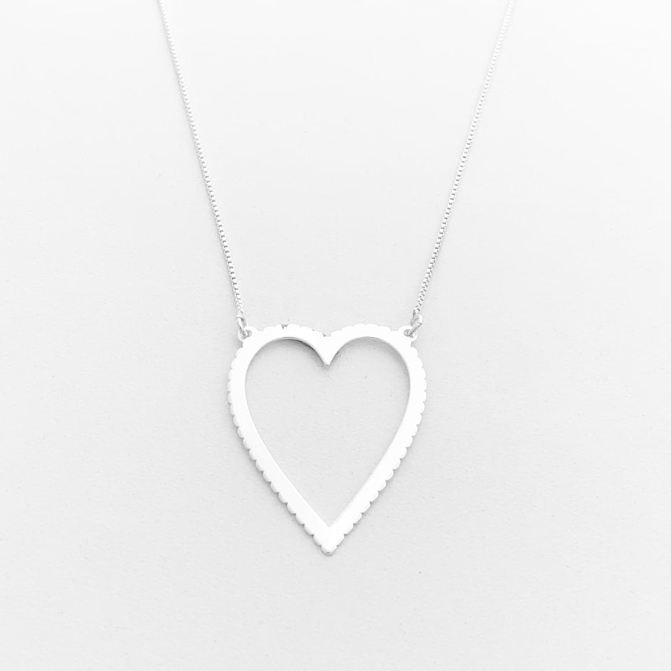 Gargantilha Coração Grande Vazado – 50cm