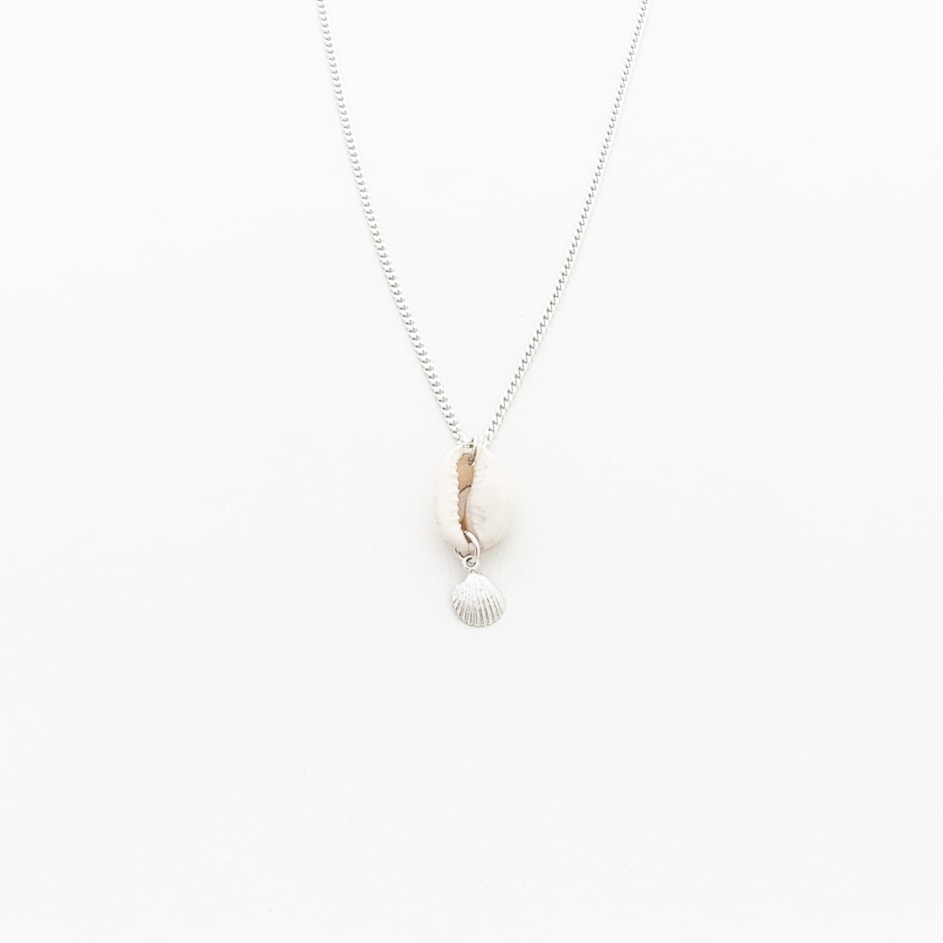 Gargantilha com Búzios e Concha