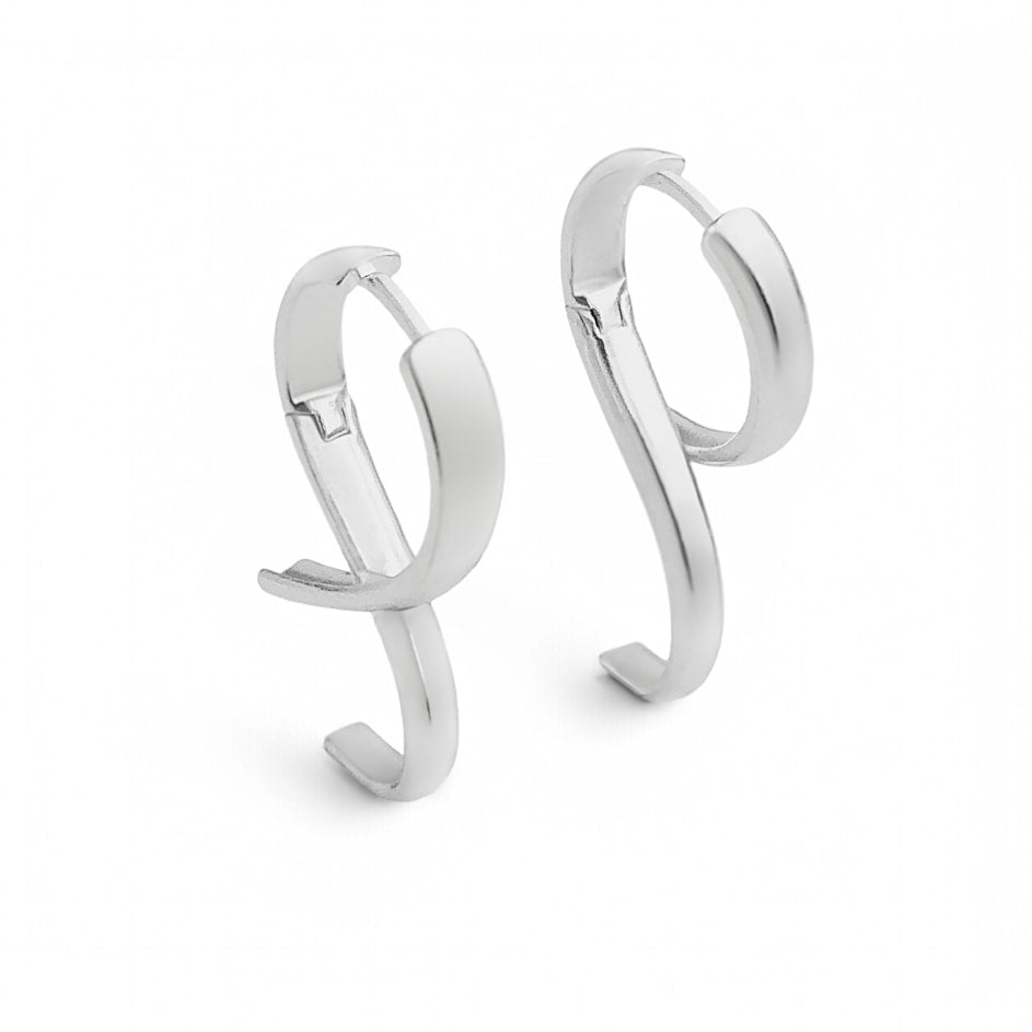 Brinco de Argola Abaulado com Duas Pontas