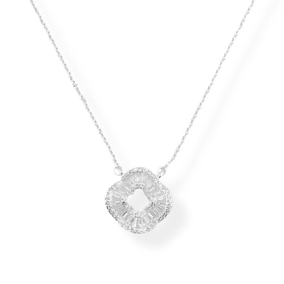 Gargantilha com Pingente Vazado Cravejado com Zircônias - 40cm