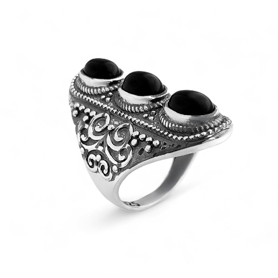 Anel Boho Trabalhado com Pedra Ônix