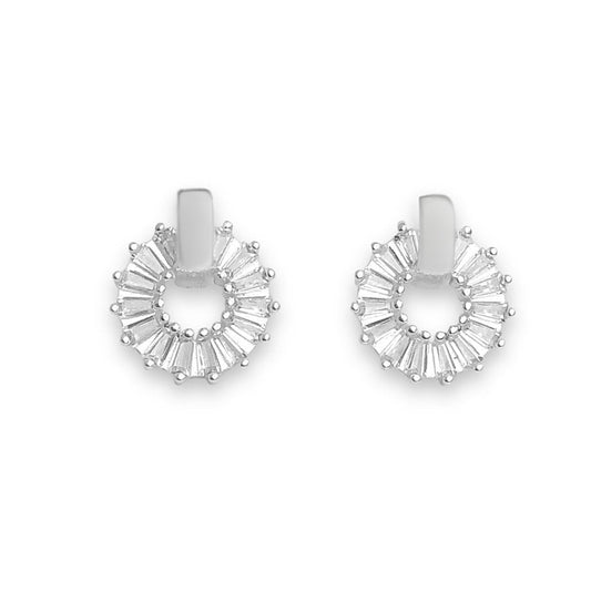 Brinco Vazado com Bordas Cravejadas de Zircônias