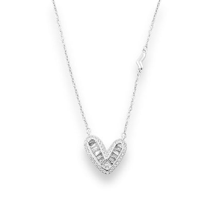 Gargantilha com Coração Cravejado de Zircônias - 39cm